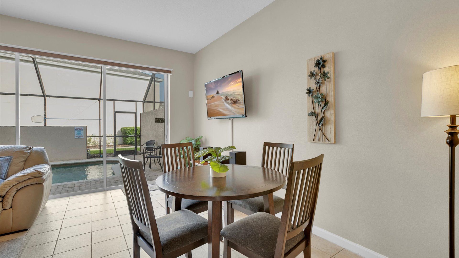 3 Windsor Palms Resort 3 Bed Townhouse Dining