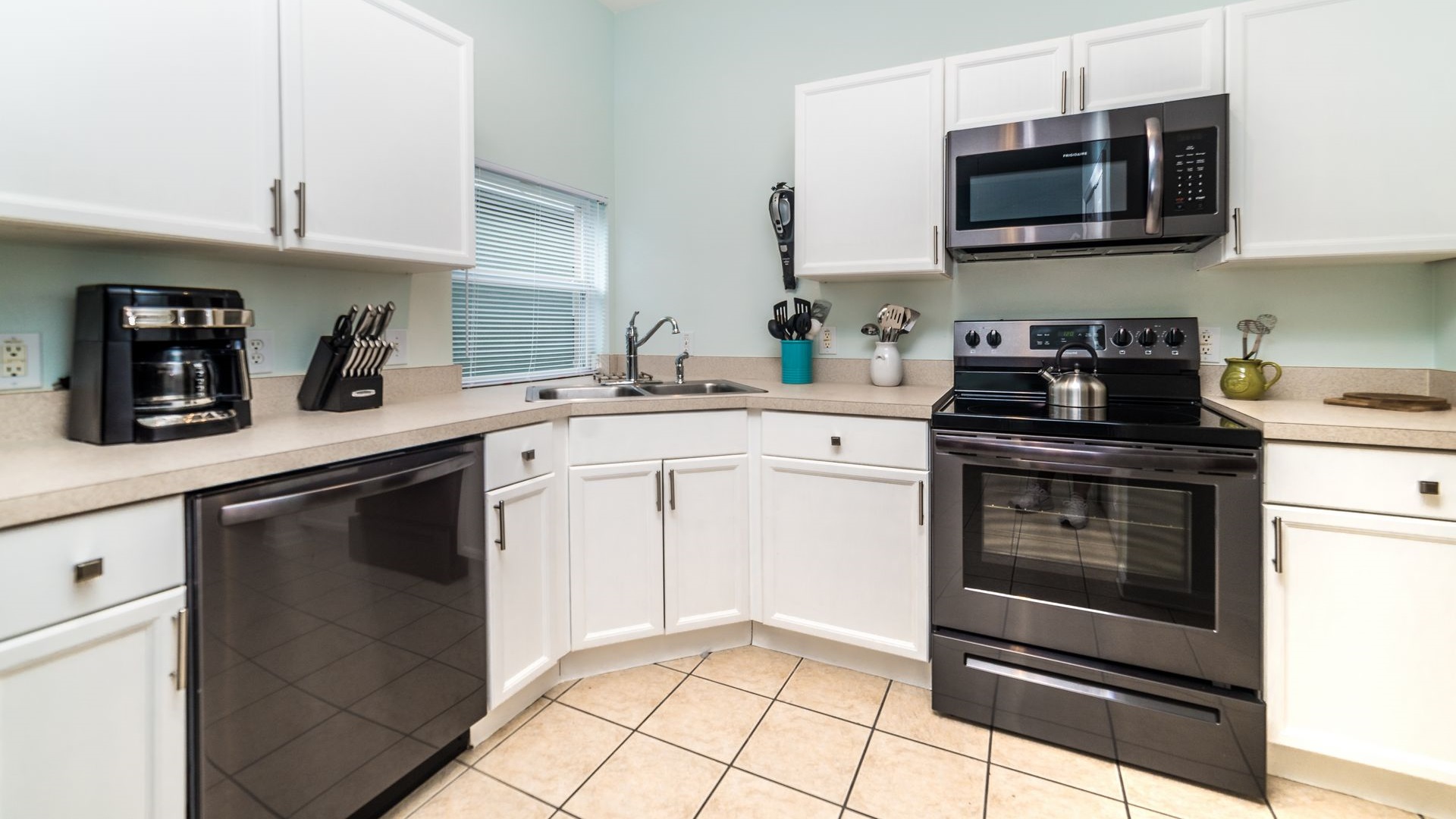 4 Windsor Palms Resort 4 Bed Pool Home Kitchen