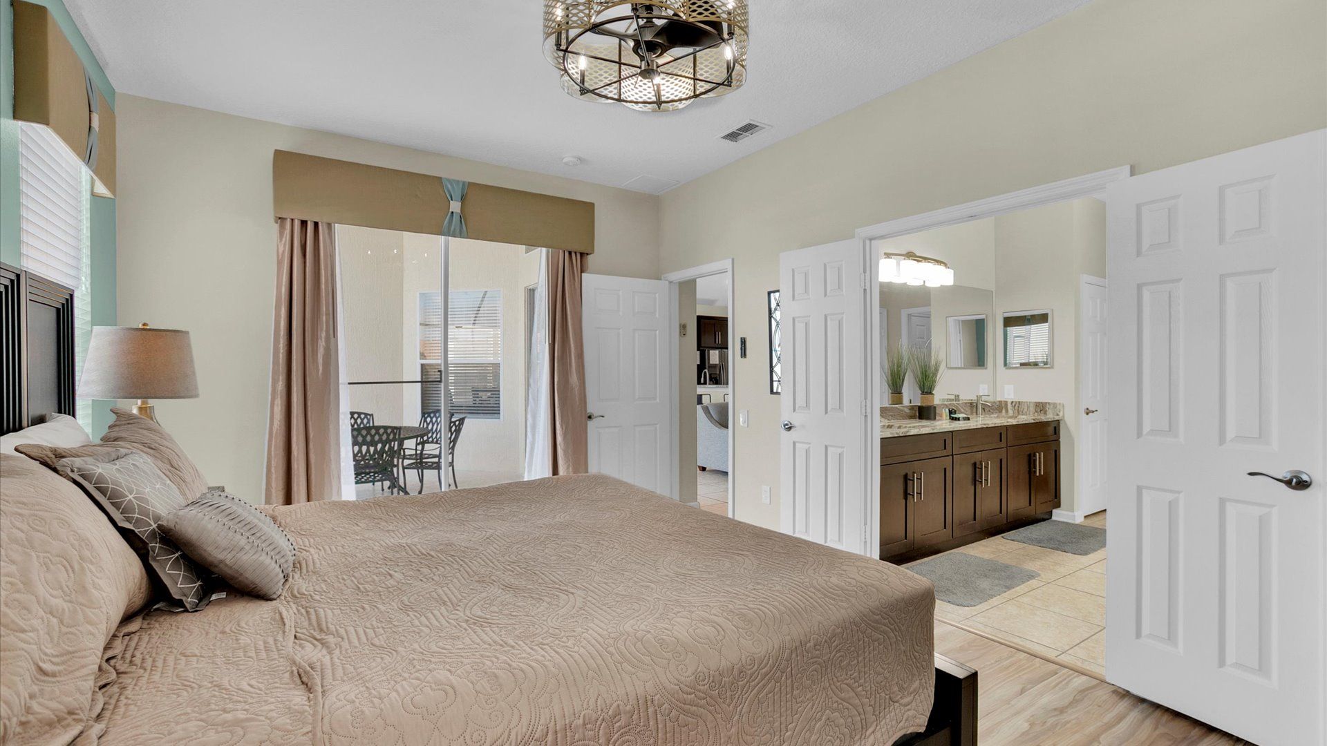 6 Windsor Palms Resort 5 Bed Pool Home Master Bedroom