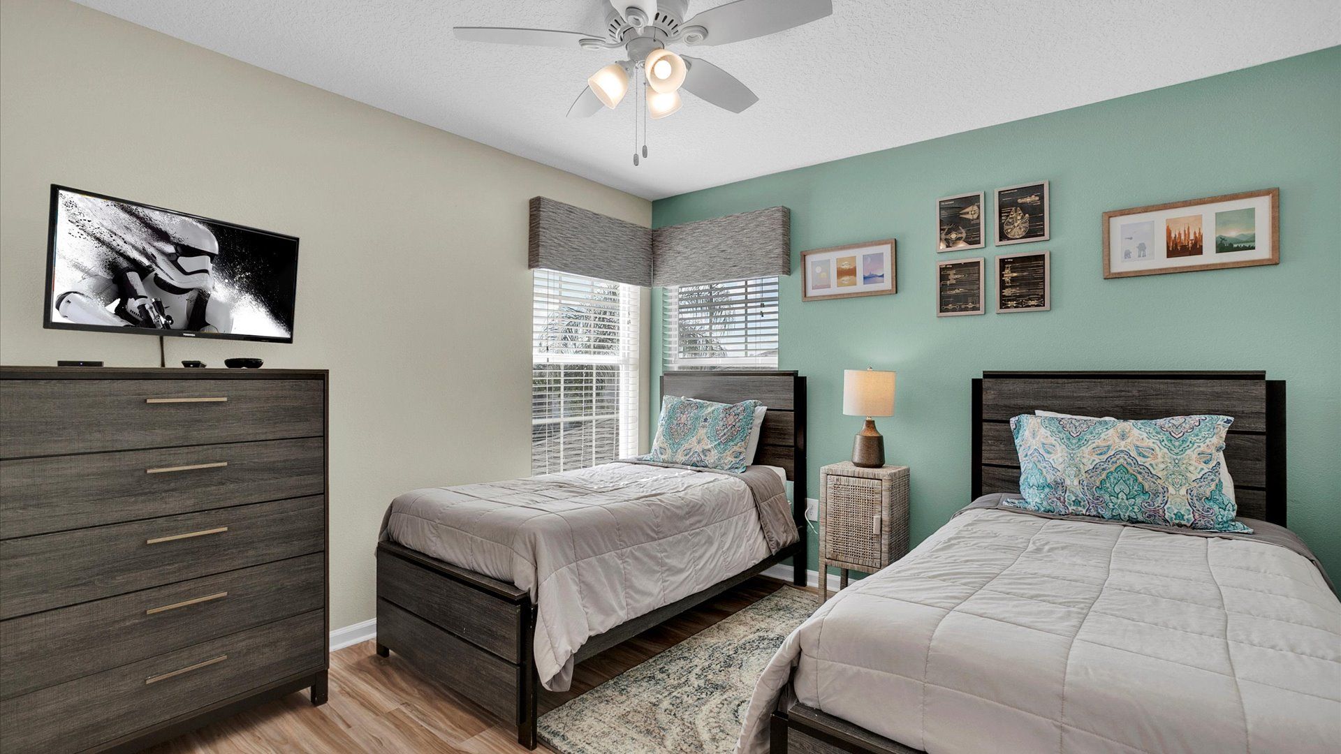 8 Windsor Palms Resort 5 Bed Pool Home Twin Bedroom