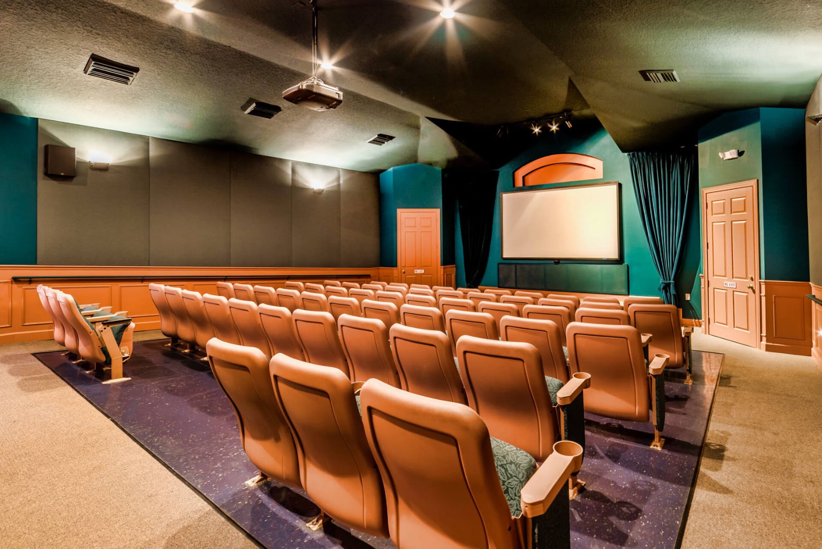 6 Windsor Palms Resort Movie Theatre